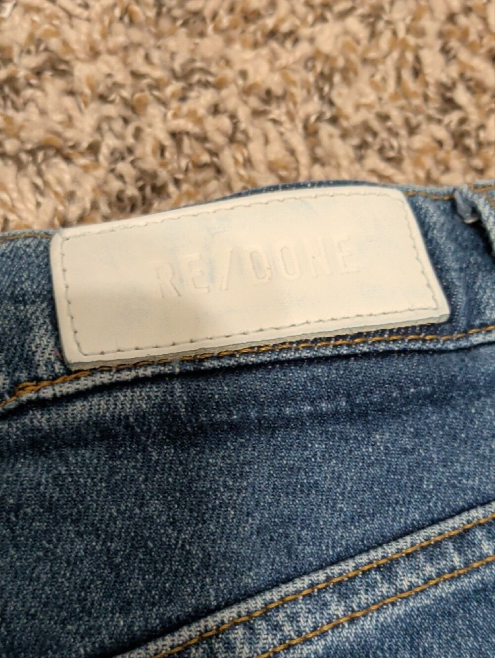 Re/Done blue 70s ultra high rise raw hem stove pipe jeans - Picture 9 of 13